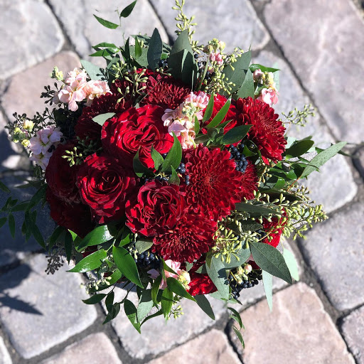 Florist «Kearney Floral Co», reviews and photos, 210 W 21st St, Kearney, NE 68845, USA