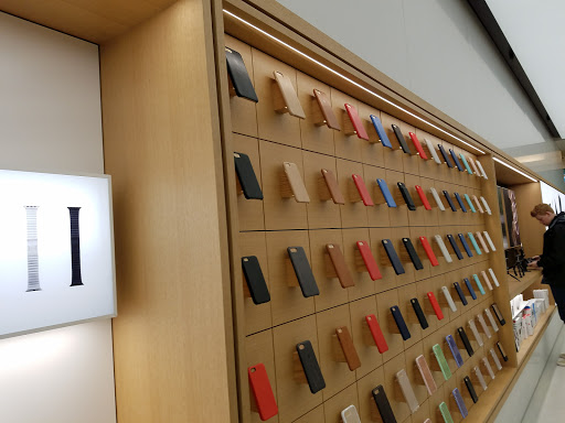 Computer Store «Apple The Fashion Mall at Keystone», reviews and photos, 8702 Keystone Crossing, Indianapolis, IN 46240, USA