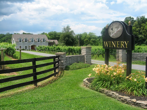 Winery «Gray Ghost Vineyards», reviews and photos, 14706 Lee Hwy, Amissville, VA 20106, USA