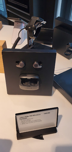 Cell Phone Store «Verizon», reviews and photos, 2780 NW 188th Ave, Hillsboro, OR 97124, USA