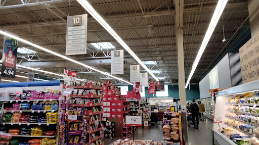 Grocery Store «Hy-Vee», reviews and photos, 9409 Zane Ave N, Brooklyn Park, MN 55443, USA