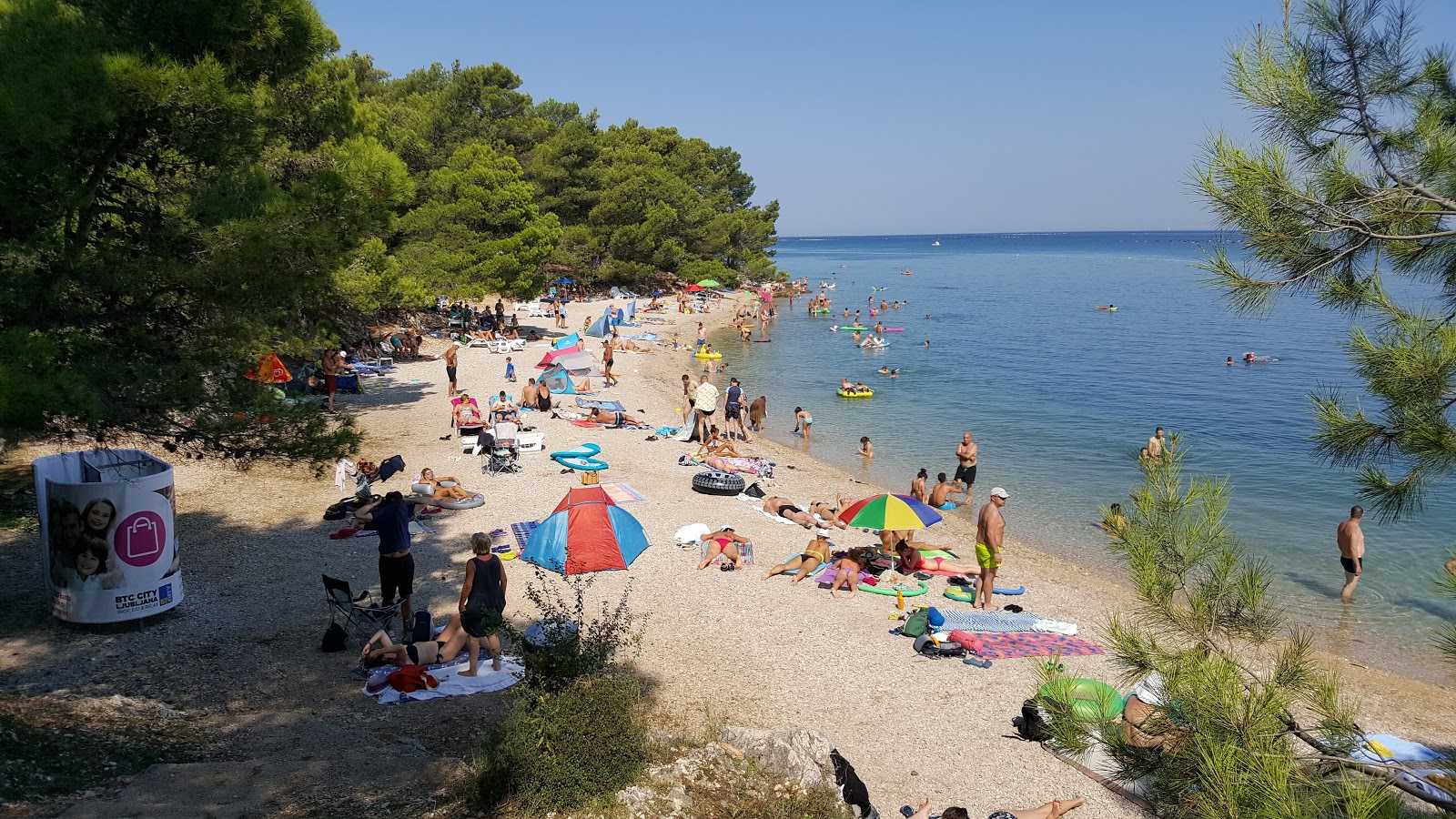 Φωτογραφία του Παραλία Κανέγκρα με επίπεδο καθαριότητας πολύ καθαρό