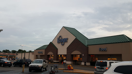 Grocery Store «Kroger», reviews and photos, 26130 Gratiot Ave, Roseville, MI 48066, USA