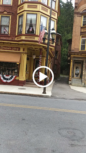 Gift Shop «Treasure Shop», reviews and photos, 44 Broadway, Jim Thorpe, PA 18229, USA