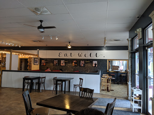 American Restaurant «Woodstock Cafe & Shoppes», reviews and photos, 117 S Main St, Woodstock, VA 22664, USA