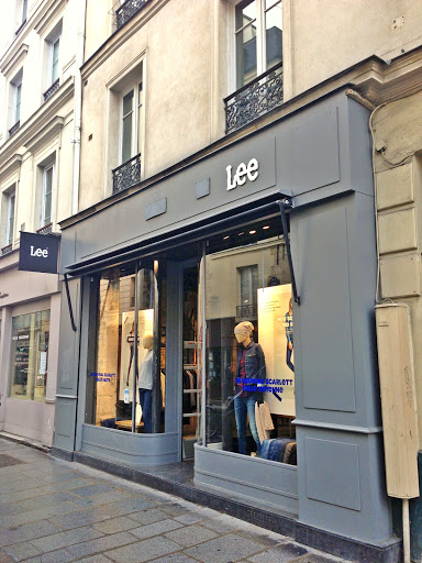 Best Stores To Buy Jeans Paris Near Me