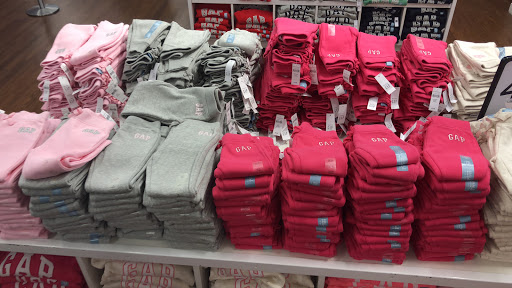 Clothing Store «Gap Outlet», reviews and photos, 11401 NW 12th St, Miami, FL 33172, USA