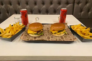 MR. Burger N’ Shake image