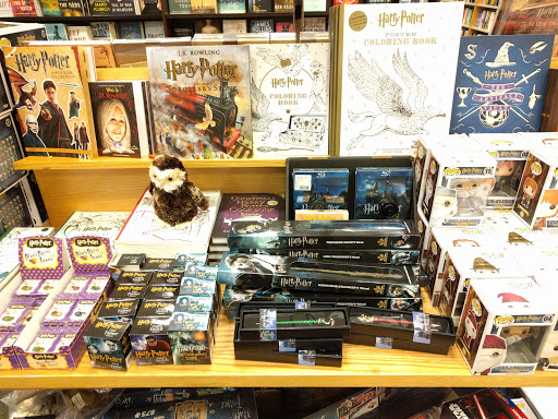 Barnes & Noble image