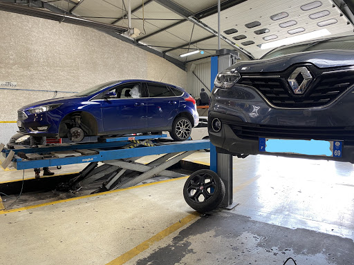 Photo 1 - Garage SAONAUTO