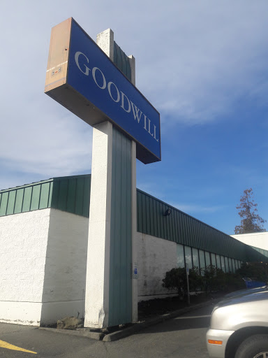 Thrift Store «Goodwill Lynnwood», reviews and photos