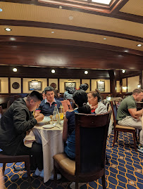 Atmosphère du Restaurant Yacht Club à Chessy - n°9