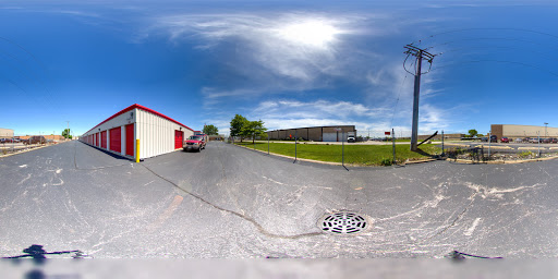 Self-Storage Facility «CubeSmart Self Storage», reviews and photos, 1750 Busse Rd, Elk Grove Village, IL 60007, USA