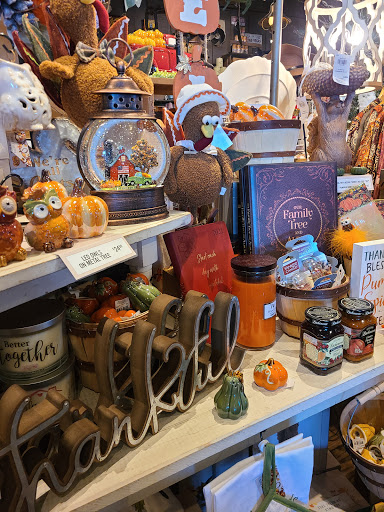 American Restaurant «Cracker Barrel Old Country Store», reviews and photos, 2265 N State St, Greenfield, IN 46140, USA