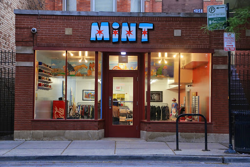 Mint Clothing, 1058 W Taylor St, Chicago, IL 60607, USA, 