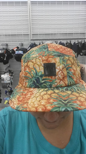 Clothing Store «Ross Dress for Less», reviews and photos, 2936 Interstate 45 N, Conroe, TX 77303, USA