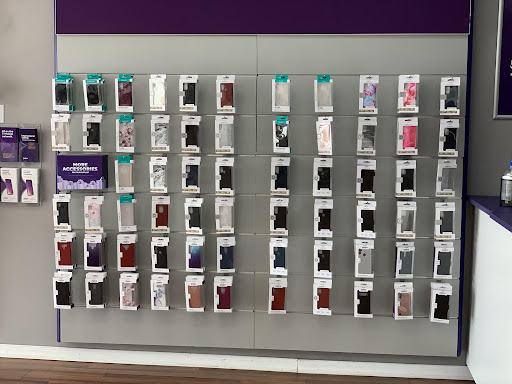 Cell Phone Store «MetroPCS Authorized Dealer», reviews and photos, 12915 Walsingham Rd, Largo, FL 33774, USA