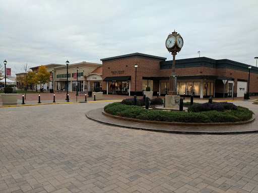 Shopping Mall Â«Spotsylvania Towne CentreÂ», reviews and photos, 137
