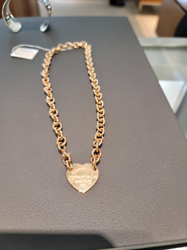 Jewelry Store «Tiffany & Co.», reviews and photos, 730 N Michigan Ave, Chicago, IL 60611, USA