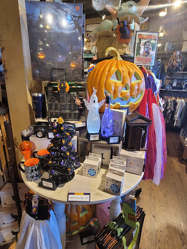 American Restaurant «Cracker Barrel Old Country Store», reviews and photos, 200 Cracker Barrel Dr, Clarksville, TN 37040, USA