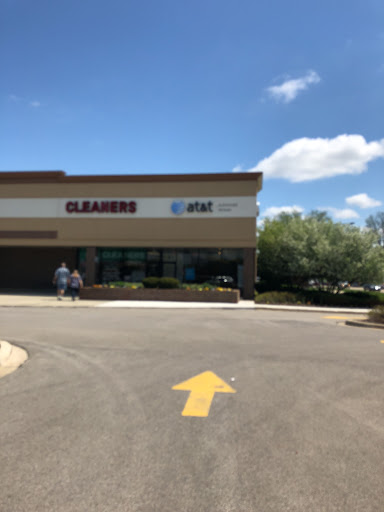 Cell Phone Store «AT&T Authorized Retailer», reviews and photos, 55 McHenry Rd, Buffalo Grove, IL 60089, USA