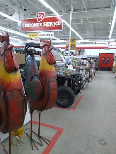 Home Improvement Store «Tractor Supply Co.», reviews and photos, 3000 Van Horn Rd, Trenton, MI 48183, USA