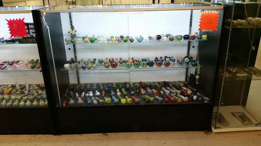 Tobacco Shop «Up-N-Smoke», reviews and photos, 110 Sparrow Dr, Shepherdsville, KY 40165, USA