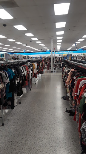 Clothing Store «Ross Dress for Less», reviews and photos, 1180 Stafford Market Pl, Stafford, VA 22556, USA