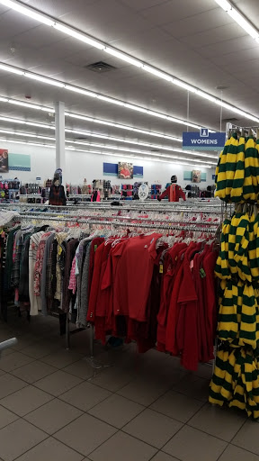 Thrift Store «Green Bay West Goodwill Retail Store & Training Center», reviews and photos