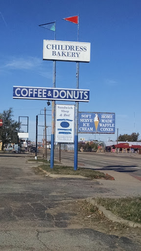 Bakery «Childress Bakery Sandwich Shop», reviews and photos, 1001 Ave F NW, Childress, TX 79201, USA