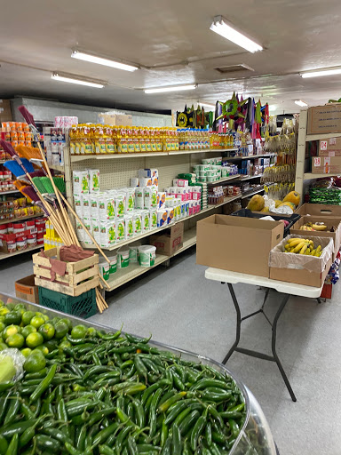 Produce Market «La Fiesta Produce Market», reviews and photos, 1771 7th Ave, Olivehurst, CA 95961, USA