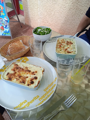 PLACE AUX PIZZAS à Saint-André-le-Gaz