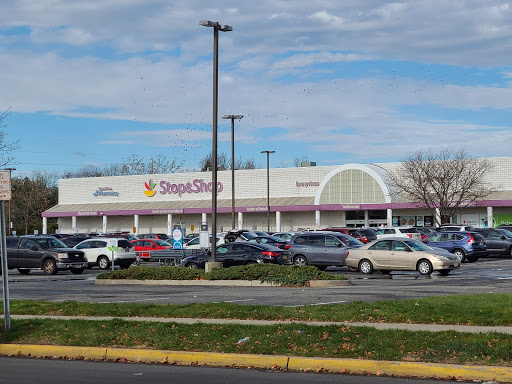 Grocery Store «Super Stop & Shop», reviews and photos, 20 Washington Ave, Dumont, NJ 07628, USA