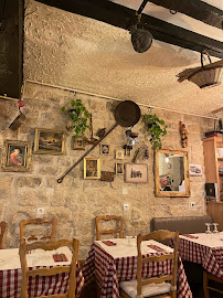Les plus récentes photos du Restaurant français Le Vieux Bistrot : Spécialité Fromage, Fondue , Raclette, Pierrades à Paris - n°3