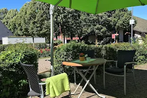 Cafe am Dorfplatz image