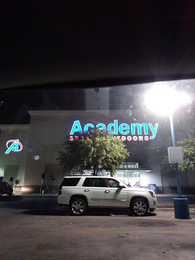 Sporting Goods Store «Academy Sports + Outdoors», reviews and photos, 15350 I-35, Selma, TX 78154, USA