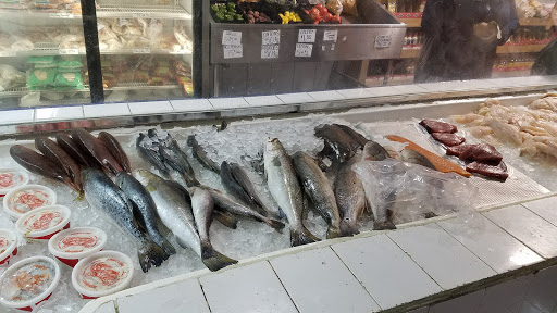 Seafood Market «Kenney Seafood Inc», reviews and photos, 400 Pontchartrain Dr, Slidell, LA 70458, USA