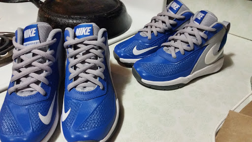 Shoe Store «Shoe Carnival», reviews and photos, 4125 Phoenix Ave, Fort Smith, AR 72903, USA