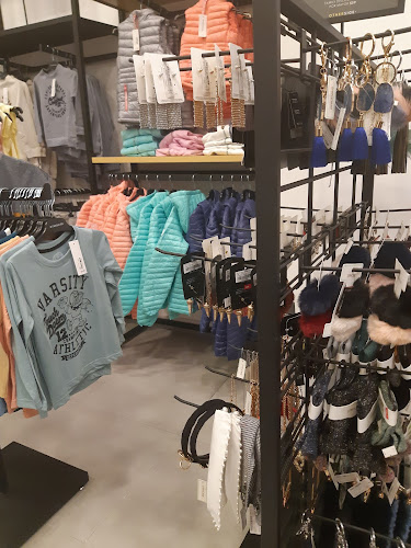 Opiniones de AMBARÉ Store Remeras Personalizadas Online -Uruguay en Las Piedras - Tienda de ropa