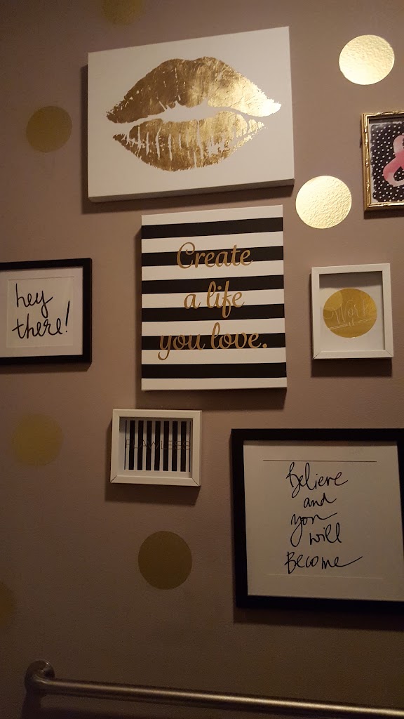 Roots Hair Studio 32025