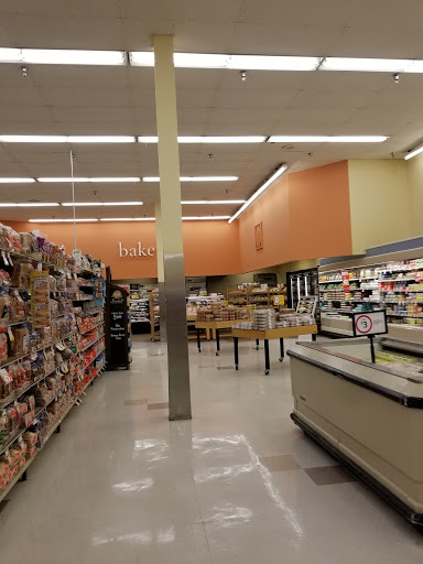 Grocery Store «Winn-Dixie», reviews and photos, 9864 Stringfellow Rd, St James City, FL 33956, USA