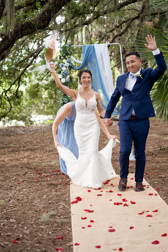 Bridal Shop «Laura Jacobs Bridal», reviews and photos, 9903 Gulf Coast Main St #142, Fort Myers, FL 33913, USA