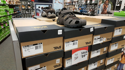 Shoe Store «Shoe Carnival», reviews and photos, 2080 Henderson Mill Rd, Atlanta, GA 30345, USA