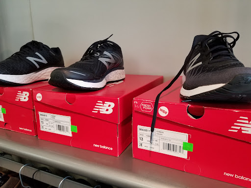 Thrift Store «William Temple House Thrift Store», reviews and photos, 2230 NW Glisan St, Portland, OR 97210, USA