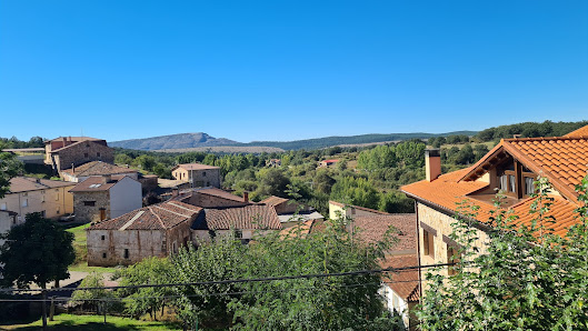 Casa Olalla Tr.ª Lavaderos, 28, 09660 Rabanera del Pinar, Burgos, España