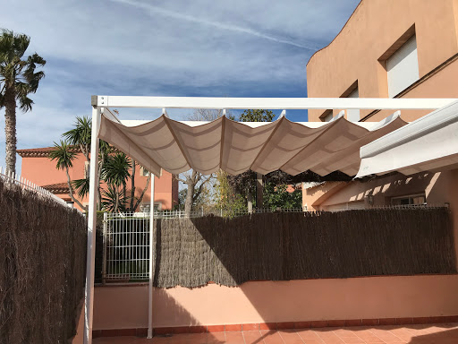 Mi Casa Interiorismo toldos en Torredembarra