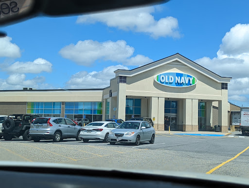 Clothing Store «Old Navy», reviews and photos, 364 Maine Mall Rd, South Portland, ME 04106, USA