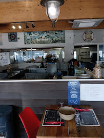 Atmosphère du Bar-restaurant à huîtres ALLARY Frères à Leucate - n°14