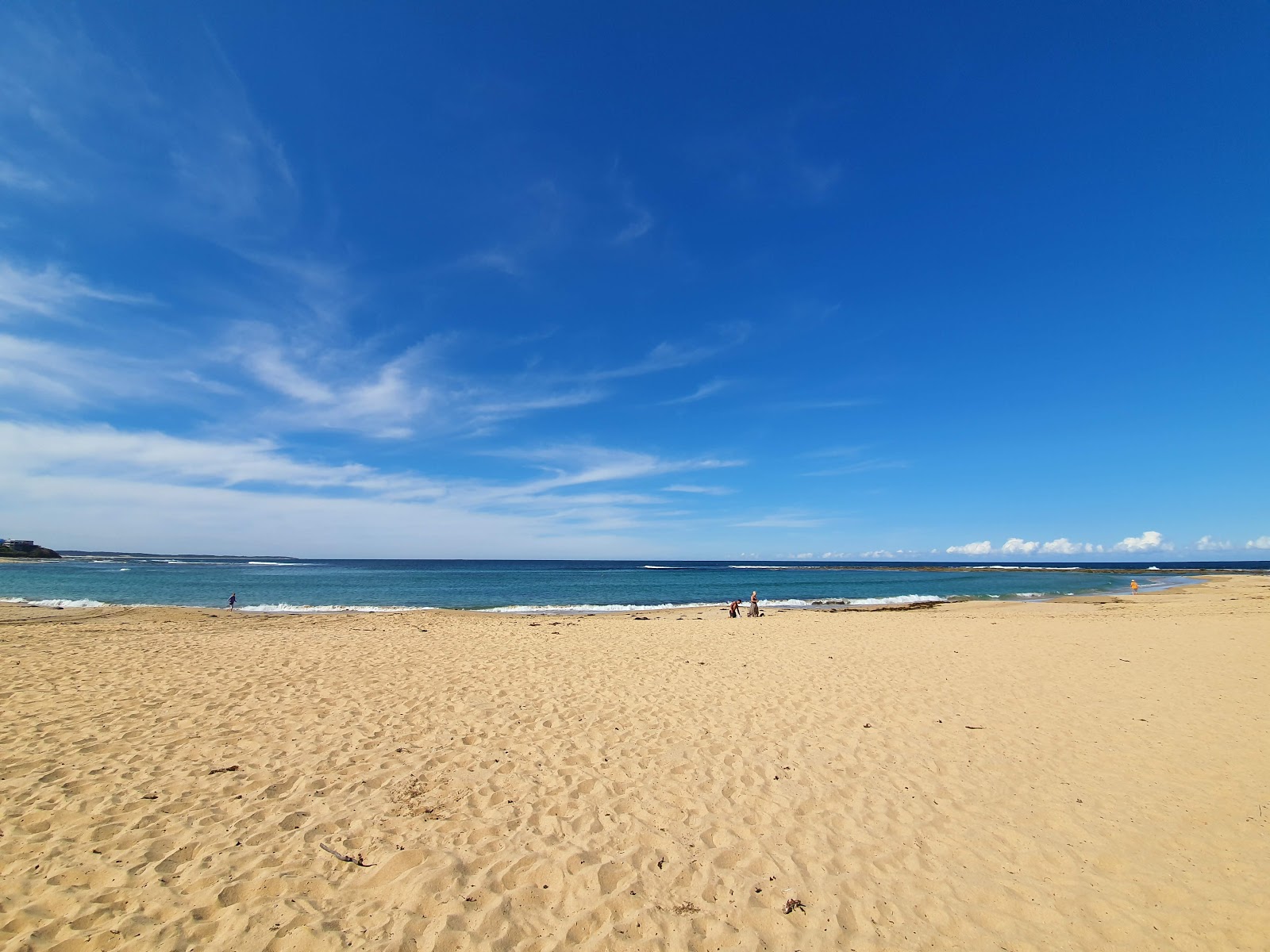 Fotografie cu Toowoon Bay Beach - locul popular printre cunoscătorii de relaxare