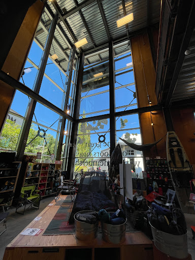 Camping Store «REI», reviews and photos, 3000 184th St SW #952, Lynnwood, WA 98037, USA